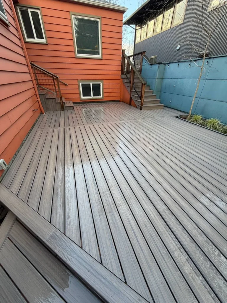 Decks photo 31
