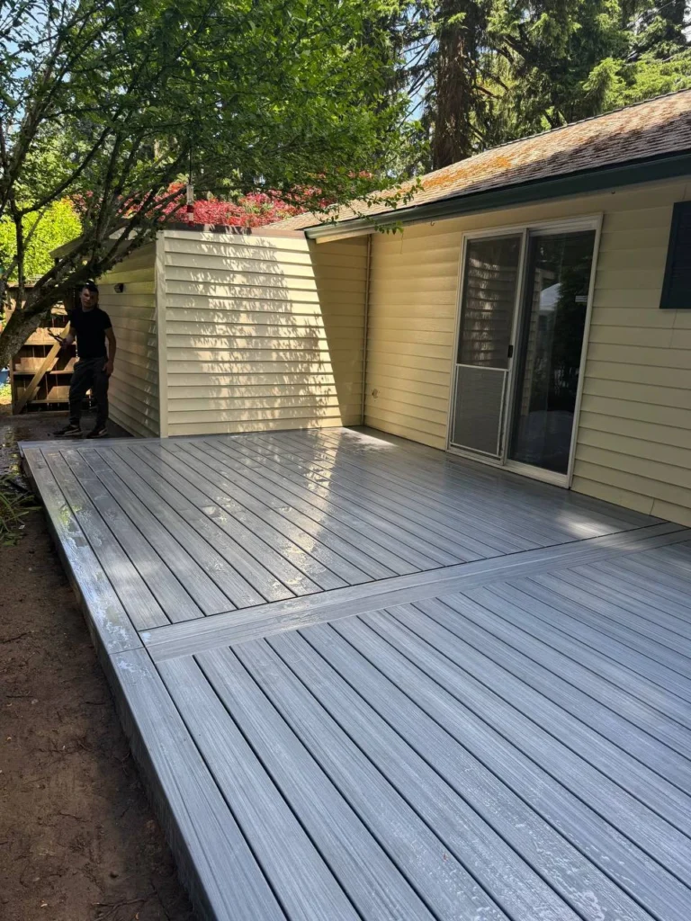 Decks photo 14