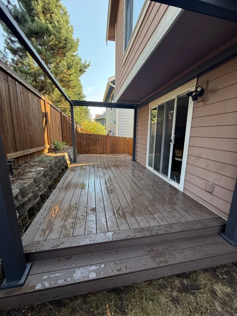 Decks photo 13