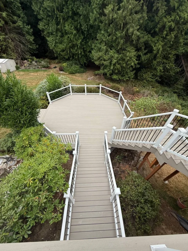 Decks photo 11