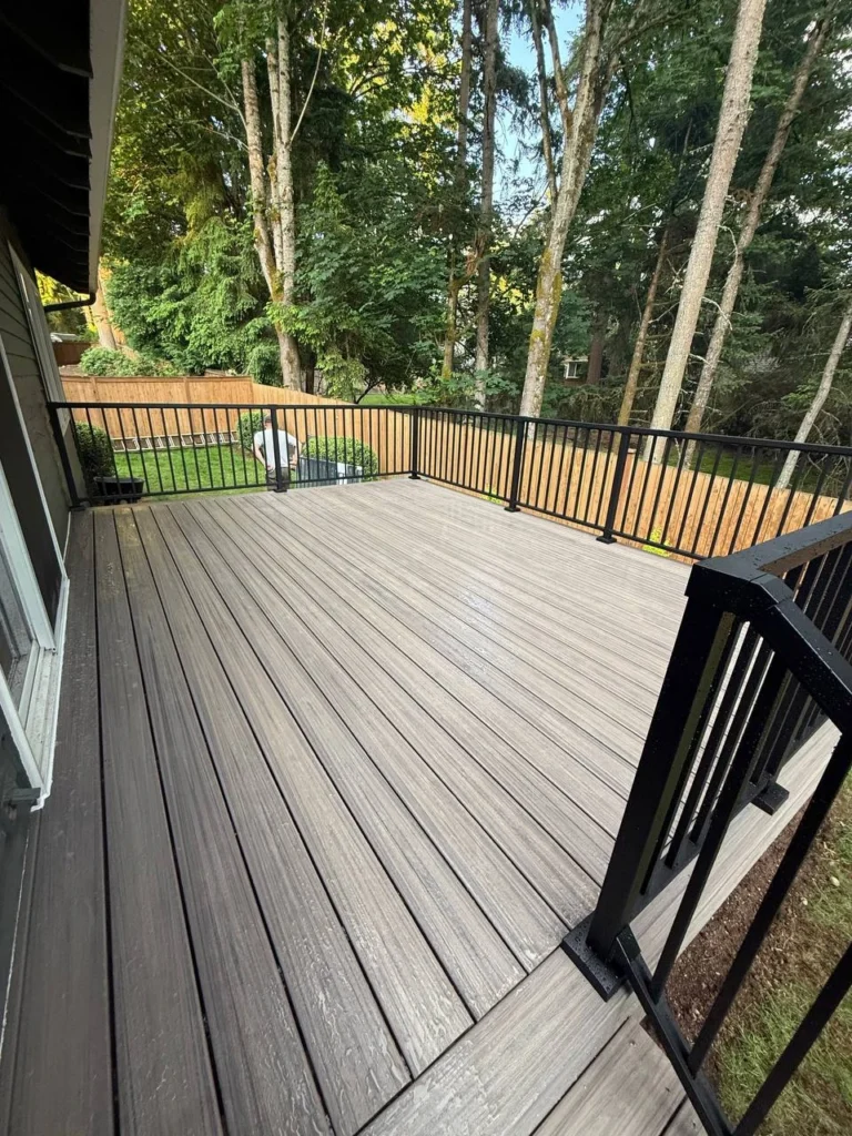 Decks photo 9