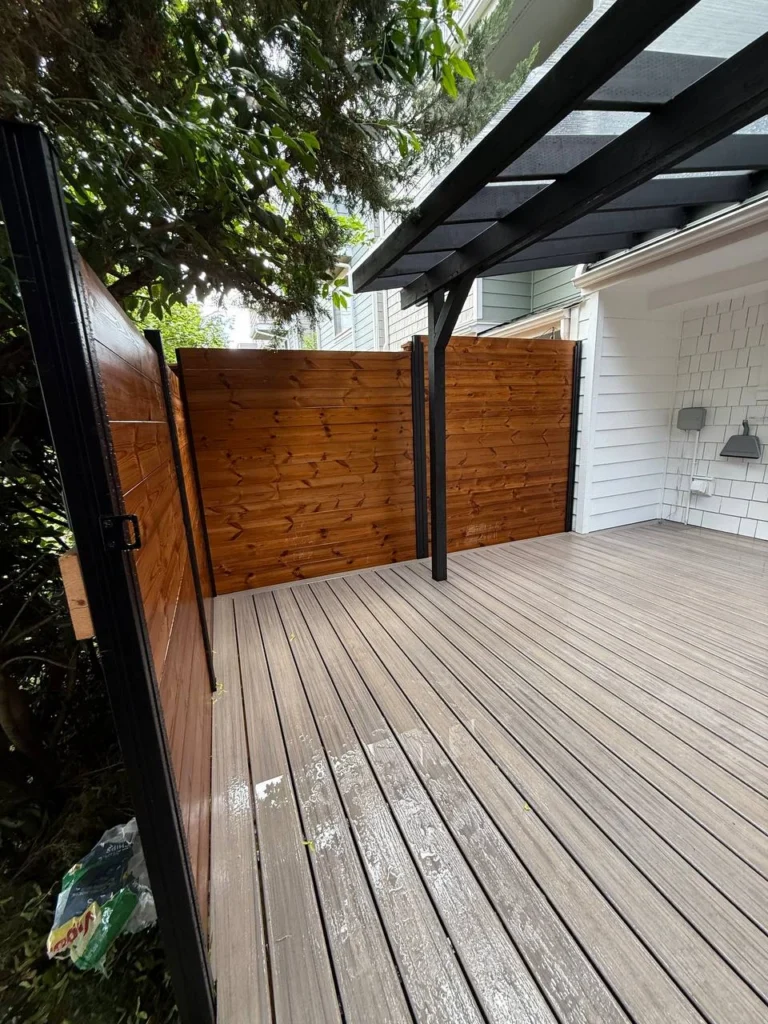 Decks photo 3